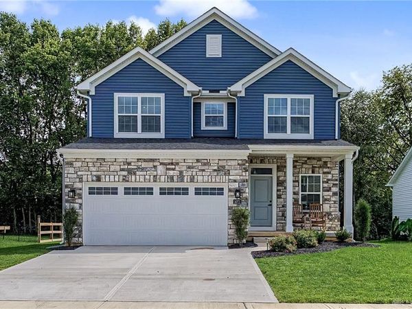 1071 Brooke Ln, Xenia, OH 45385