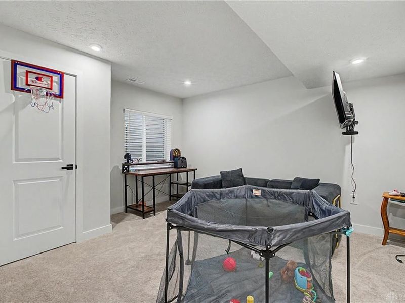 1071 Brooke Ln, Xenia, OH 45385 Photo 45