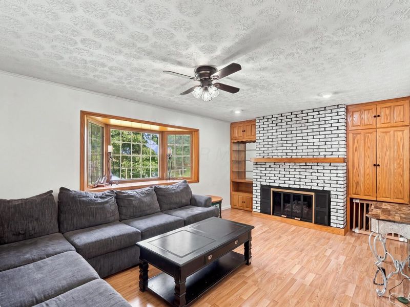471 E Center Street, West Mansfield, OH 43358 Photo 14