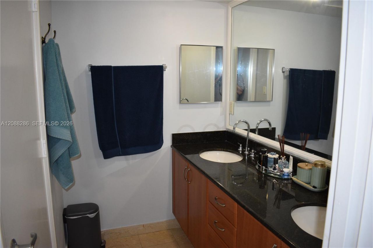 Please Call For Address, Unit 524, Miami Beach, FL 33141 Photo