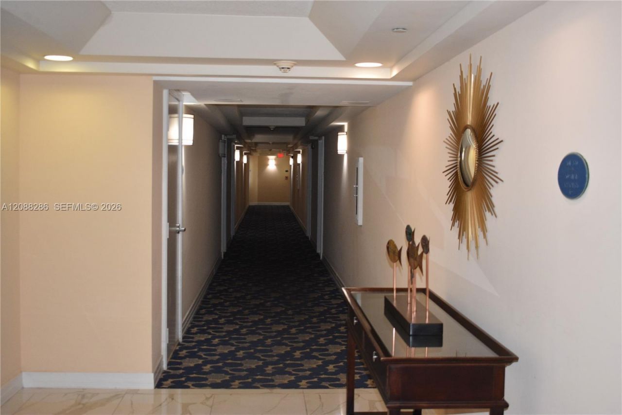 Please Call For Address, Unit 524, Miami Beach, FL 33141 Photo