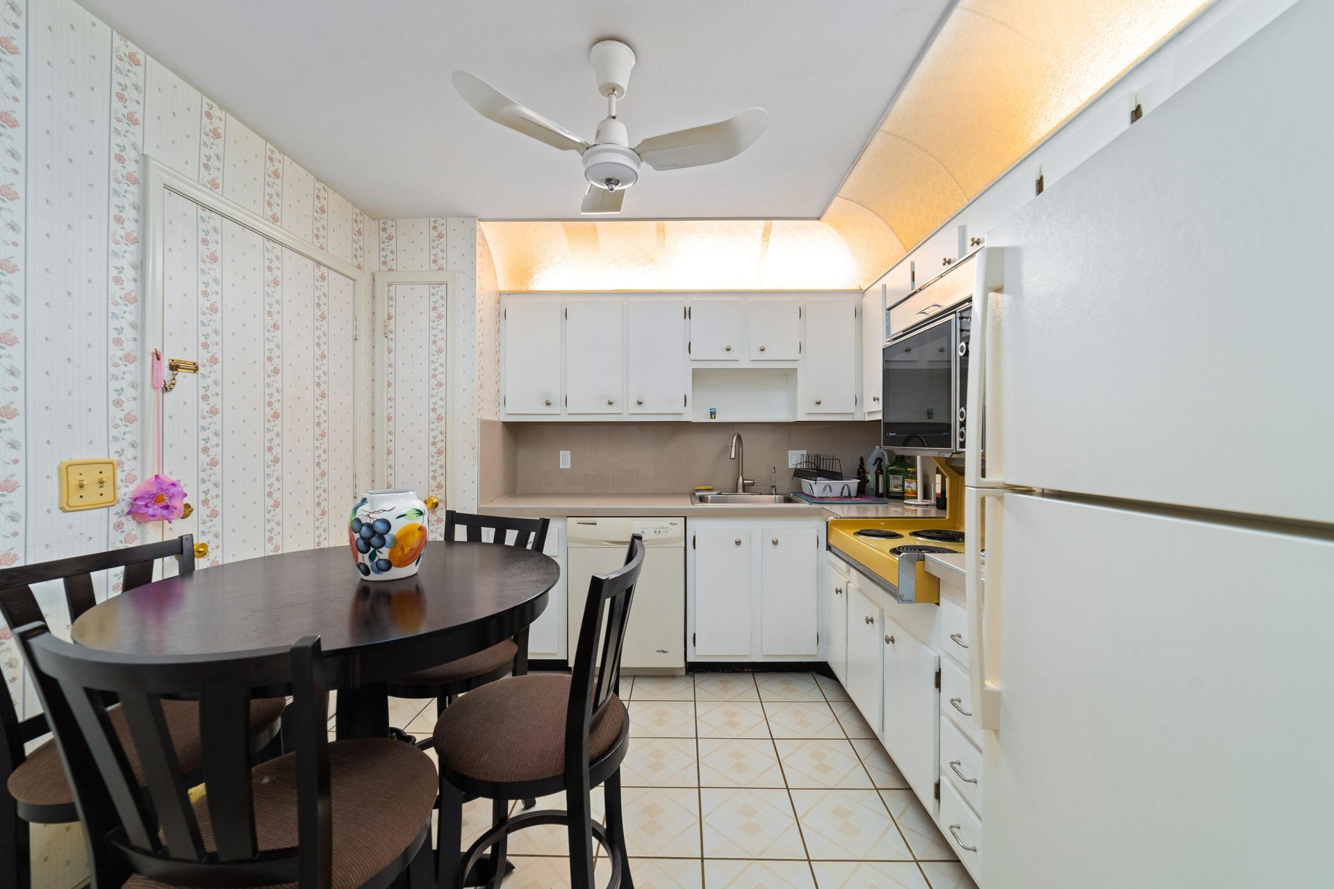 22615 SW 66th Avenue, Unit 307, Boca Raton, FL 33428 Photo