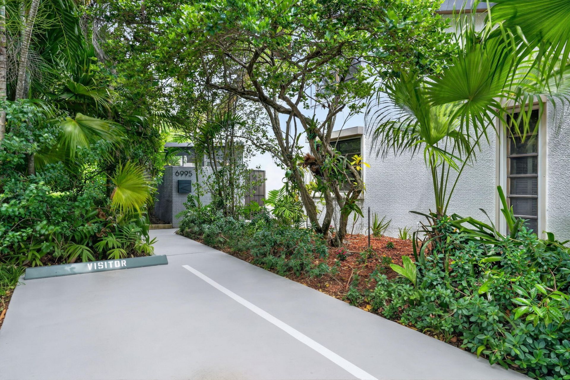 6995 SW 67th Avenue Sw, South Miami, FL 33143 Photo