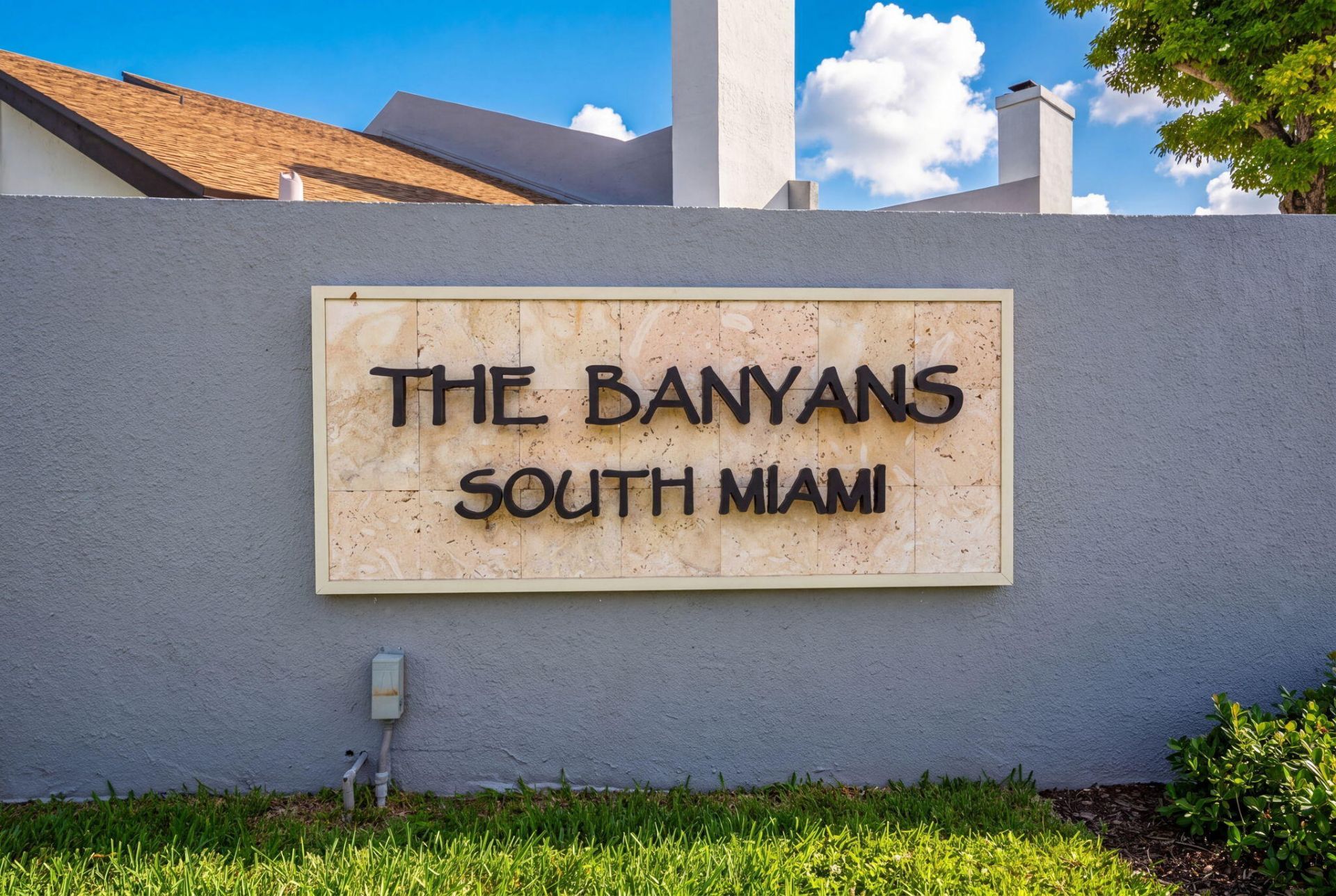 6995 SW 67th Avenue Sw, South Miami, FL 33143 Photo