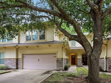 8000 Stonelake Village Ave, Unit #2002, Baton Rouge, LA 70820
