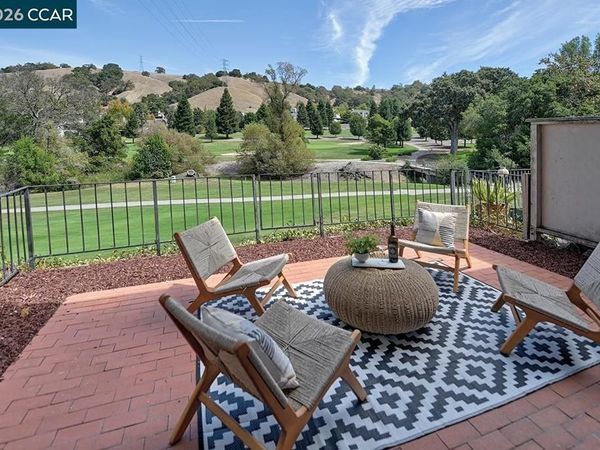 3434 Tice Creek Dr, Unit 3, Walnut Creek, CA 94595