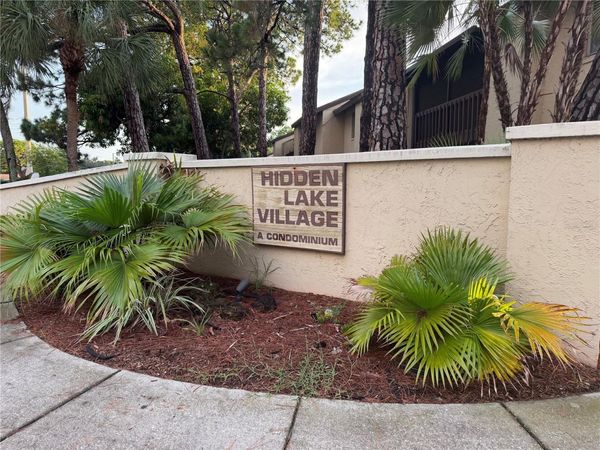 2716 HIDDEN LAKE BOULEVARD , Unit C, SARASOTA, FL 34237