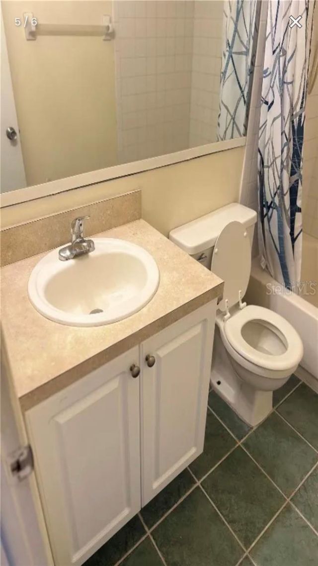 2716 Hidden Lake Boulevard, Unit C, Sarasota, FL 34237 Photo