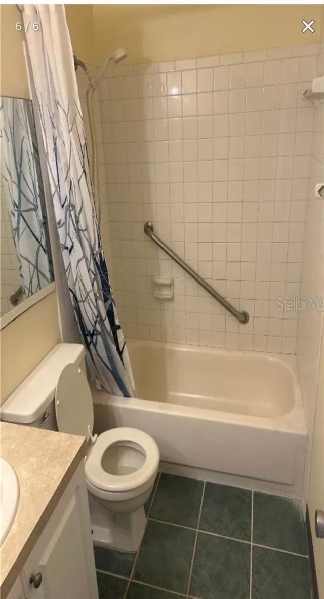 2716 Hidden Lake Boulevard, Unit C, Sarasota, FL 34237 Photo