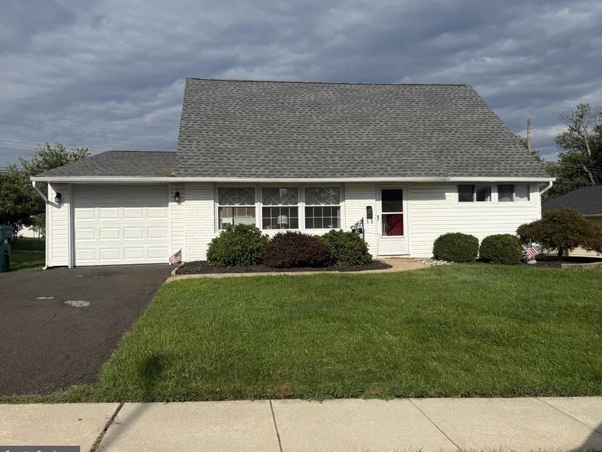 82 Cobalt Ridge Drive E , Levittown, PA 19057 Main Photo