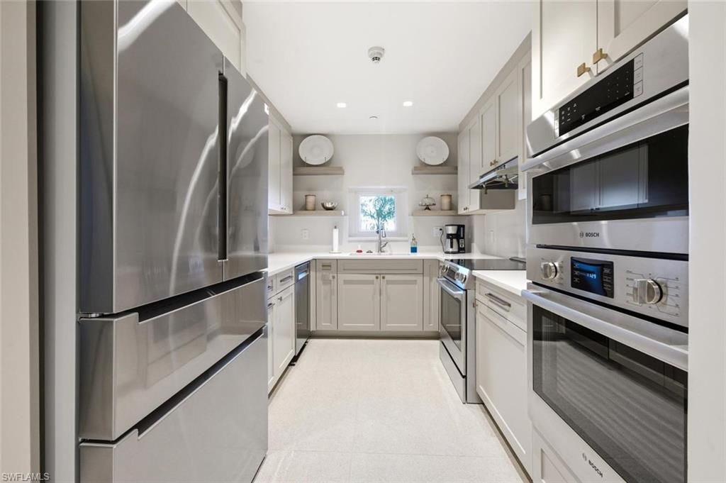 3215 Gulf Shore Blvd N, Unit 508N, Naples, FL 34103 Photo