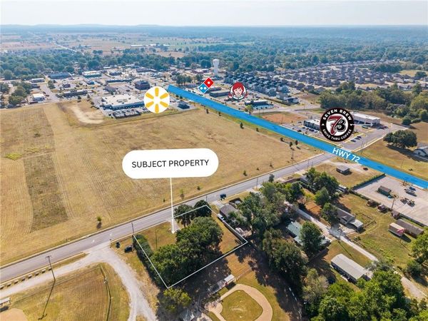 309 Weston Street , Pea Ridge, AR 72751