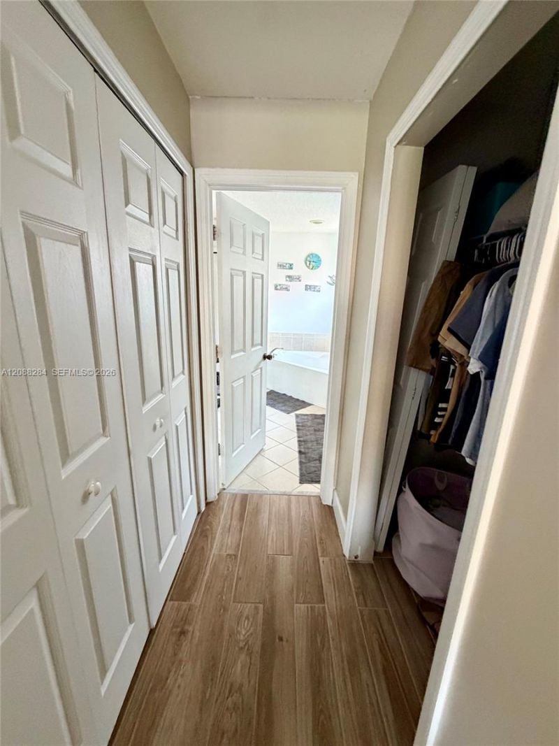 1735 NE 36th Ave, Homestead, FL 33033 Photo