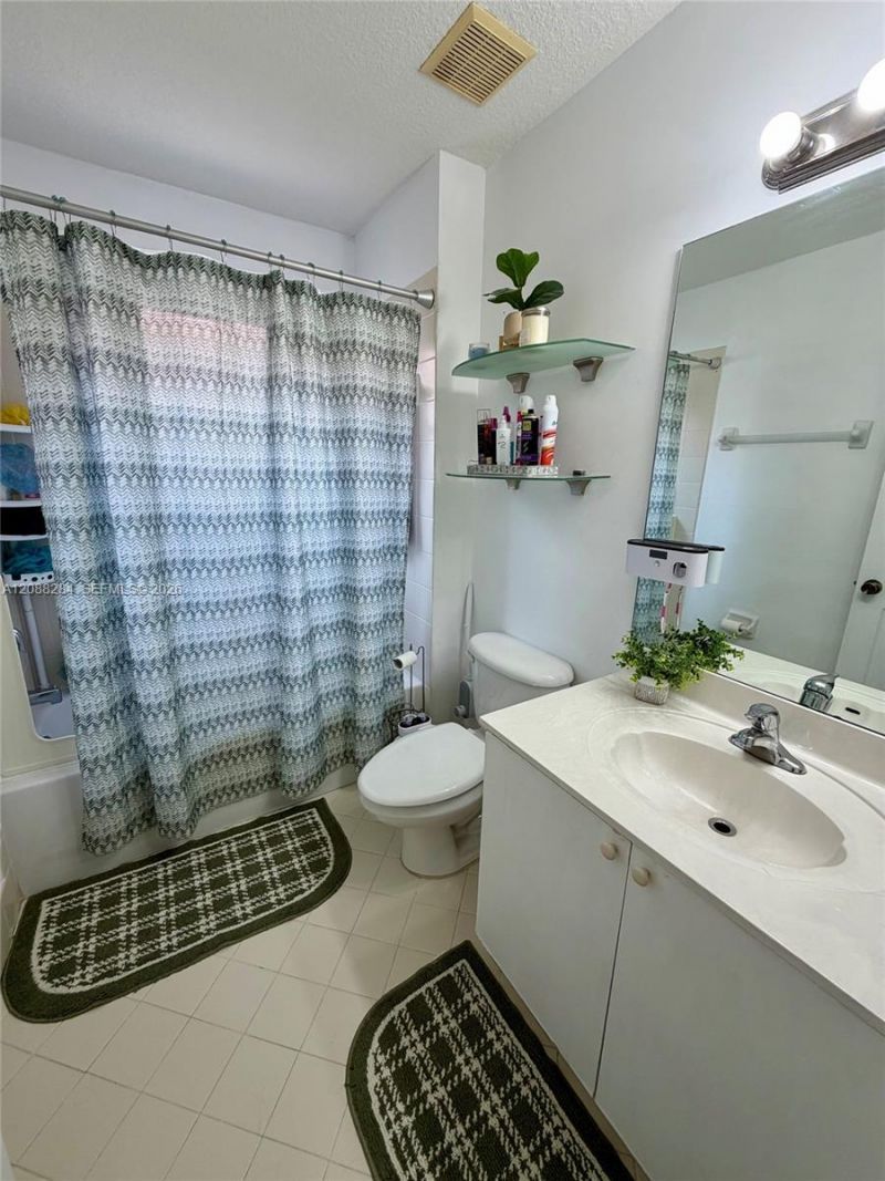 1735 NE 36th Ave, Homestead, FL 33033 Photo