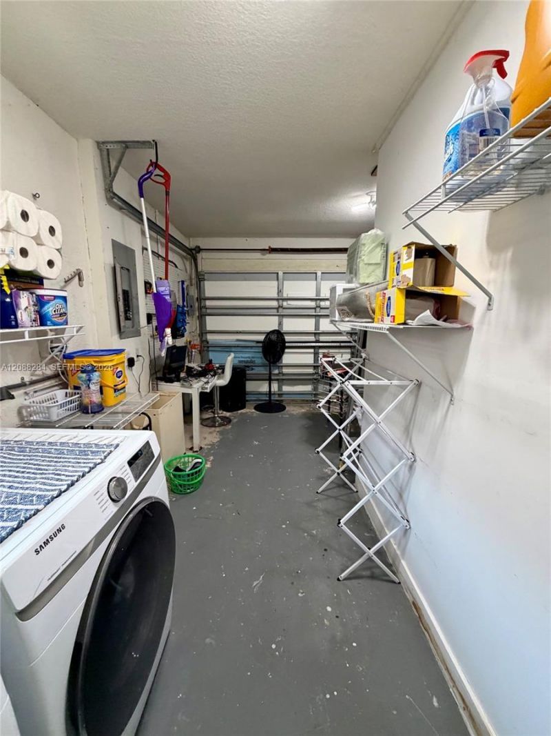 1735 NE 36th Ave, Homestead, FL 33033 Photo