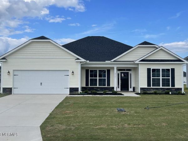 2138 Royal Pines Drive , New Bern, NC 28560