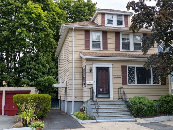 16 Avalon Rd, Malden, MA 02148