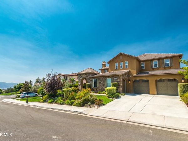 3849 Eagle Flight Drive, Simi Valley, CA 93065