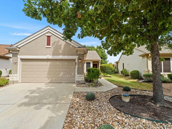 207 Winter DR , Georgetown, TX 78633