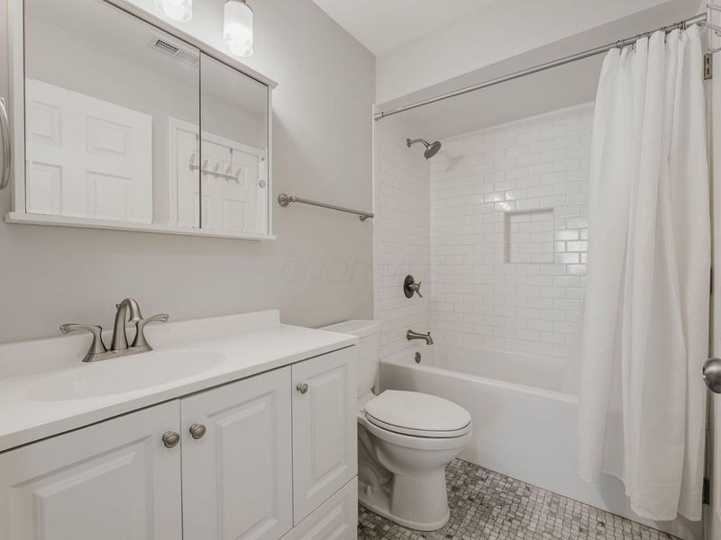 1587 Arlington Avenue, Unit B, Columbus, OH 43212 Photo 17