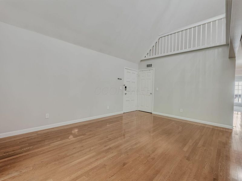 1587 Arlington Avenue, Unit B, Columbus, OH 43212 Photo 5