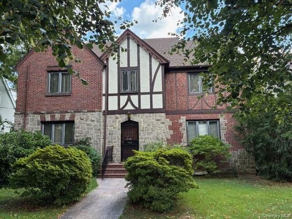 3533 171st Street, Flushing, NY 11358