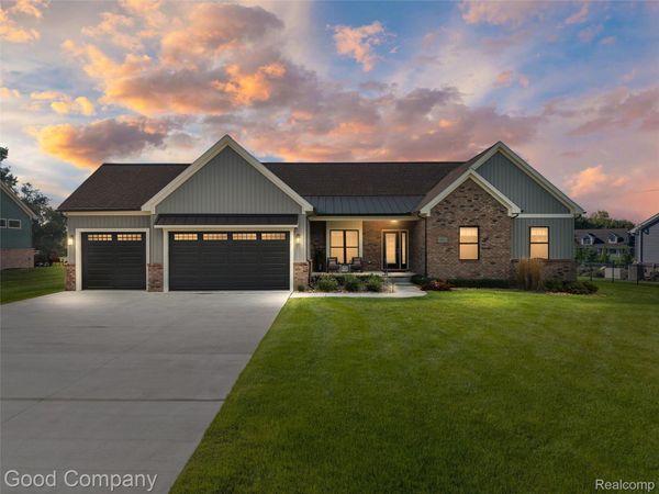 10022 Quarry Ridge Road, Springfield Township, Mi 48346