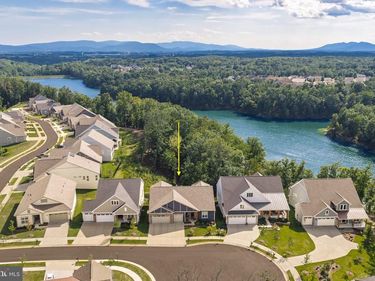 127 PIMPERNEL PLACE, LAKE FREDERICK, VA 22630
