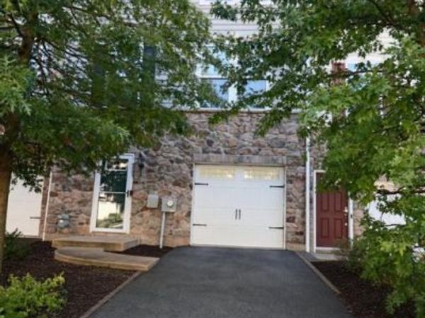 225 W GENERAL GREY COURT, NEWARK, DE 19702