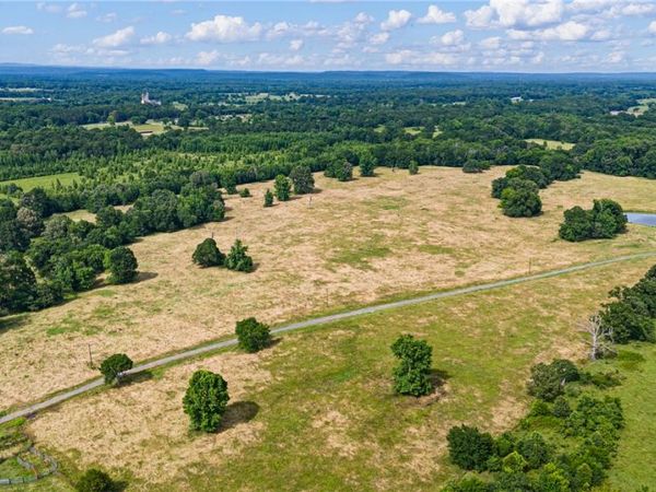 00 SE 8th Street, Atkins, AR 72823