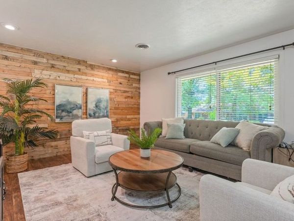 1501 Camino Real , Springdale, AR 72762