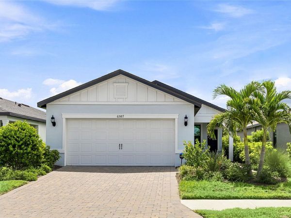6587 SILVERSTAR DRIVE , SARASOTA, FL 34240