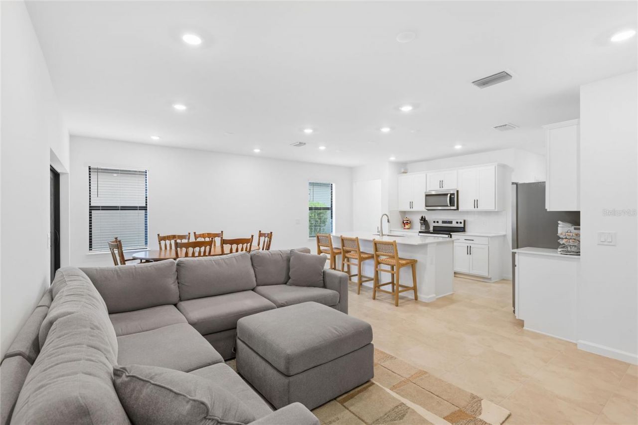 6587 Silverstar Drive, Sarasota, FL 34240 Photo