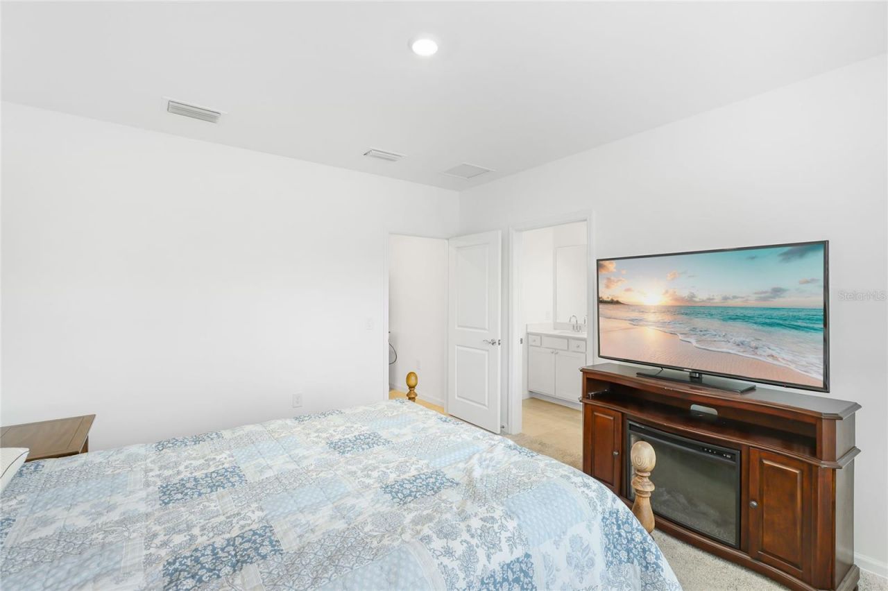 6587 Silverstar Drive, Sarasota, FL 34240 Photo