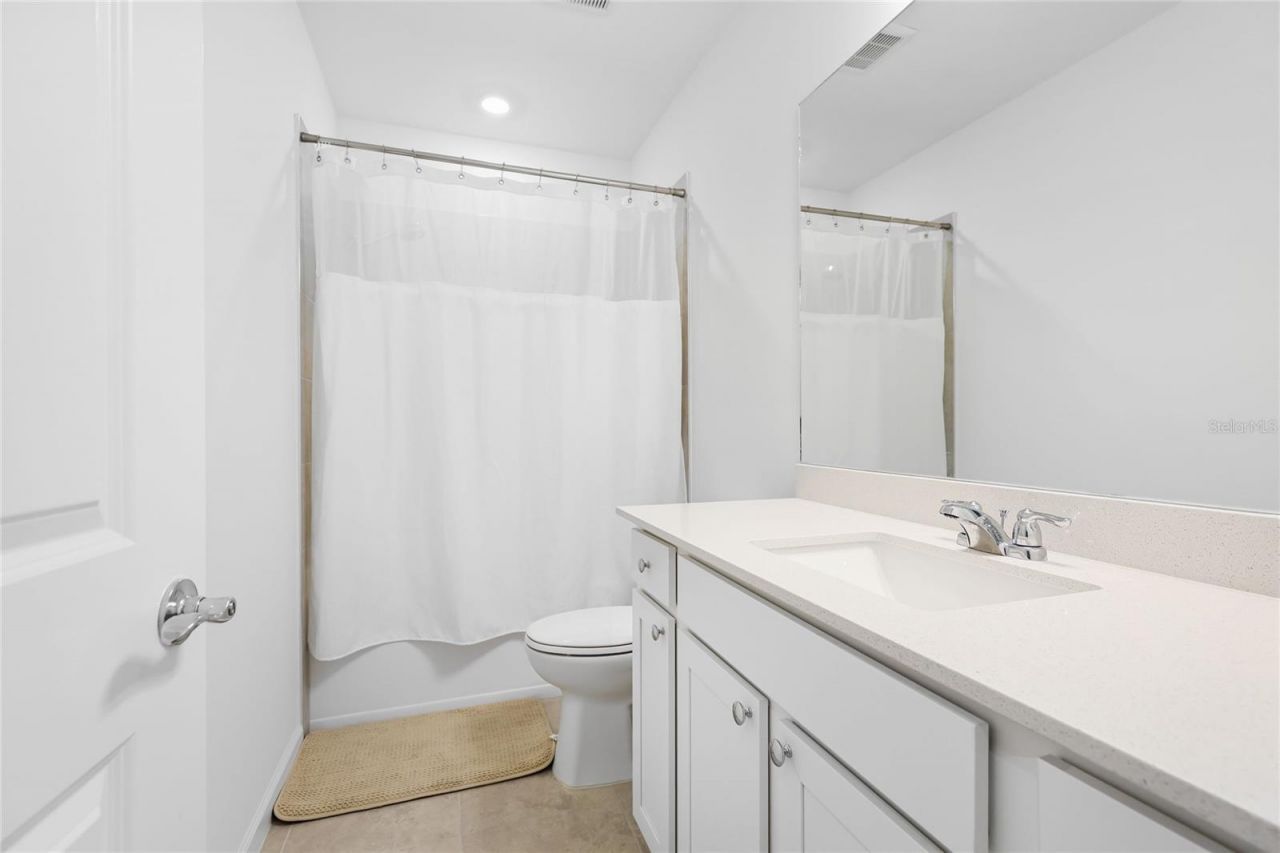 6587 Silverstar Drive, Sarasota, FL 34240 Photo