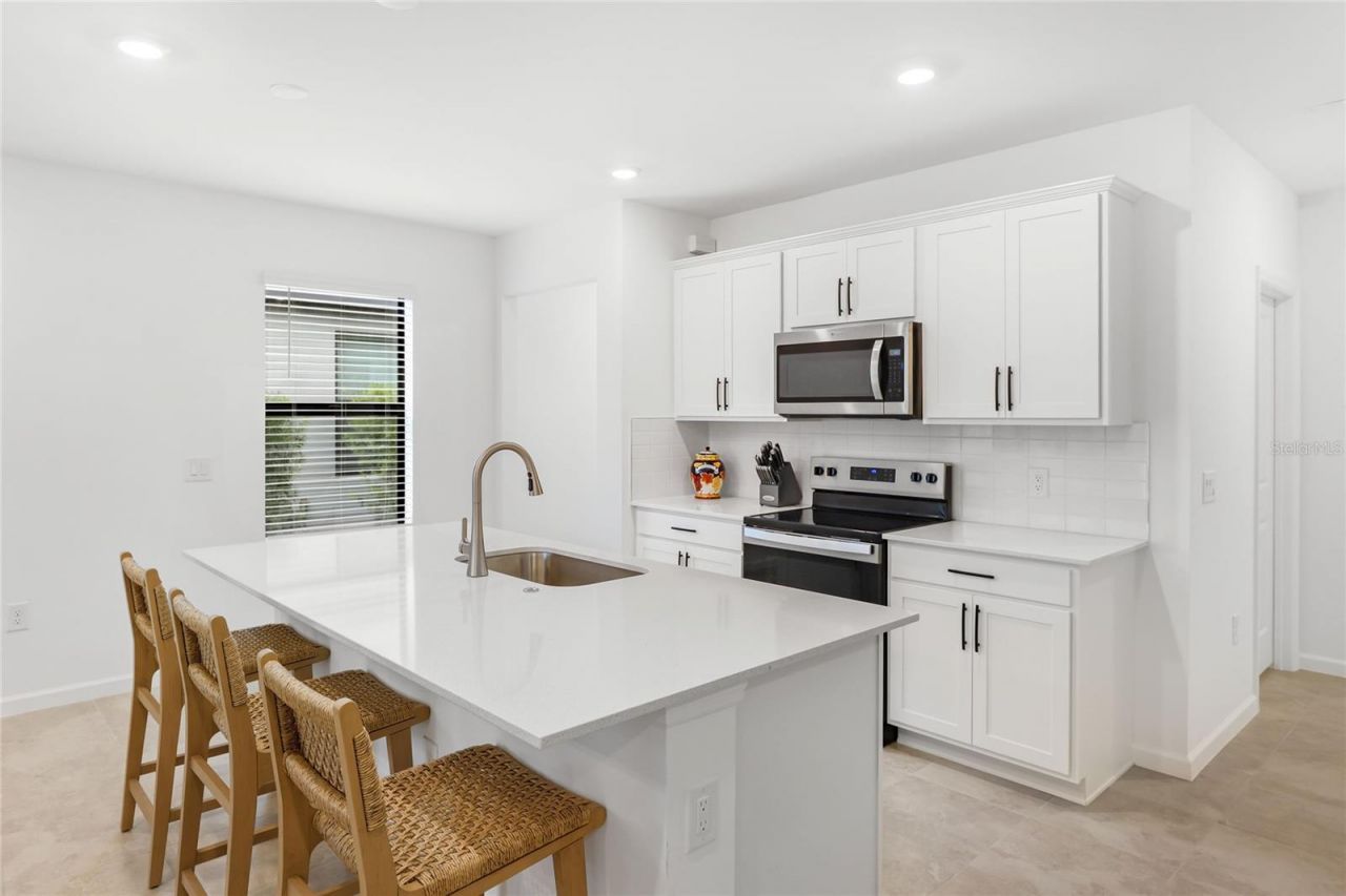 6587 Silverstar Drive, Sarasota, FL 34240 Photo