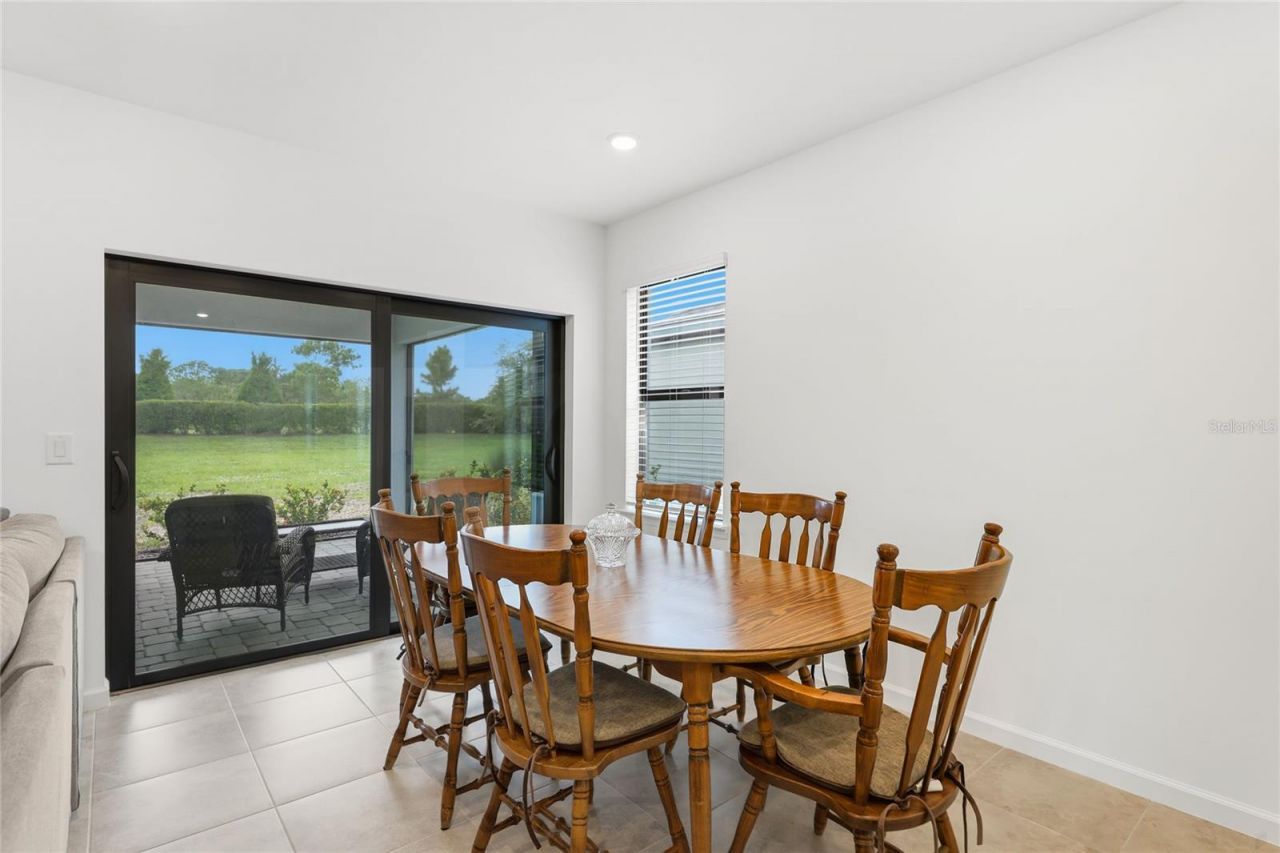 6587 Silverstar Drive, Sarasota, FL 34240 Photo