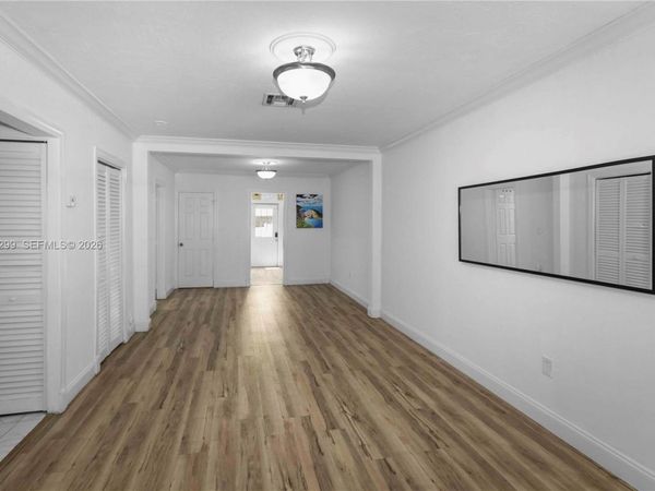 2530 SW 27th St , Unit 2530, Miami, FL 33133