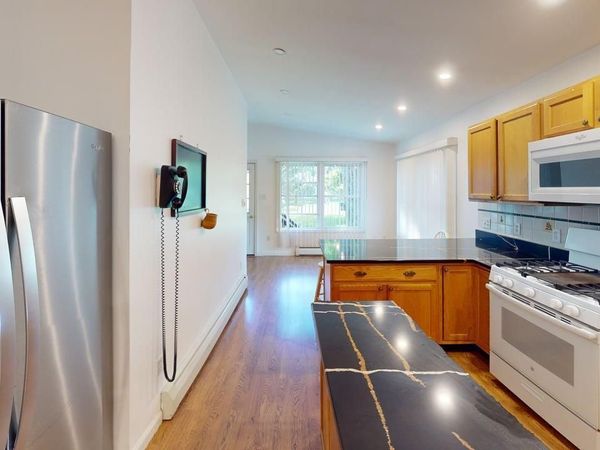 1008 Long Lake Road, Bushkill, PA 18371
