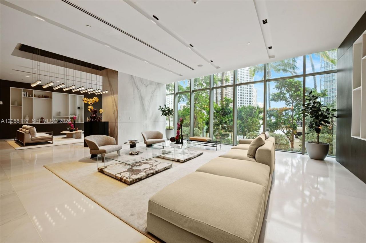 300 Biscayne Boulevard Way, Unit 4007W, Miami, FL 33131 Photo