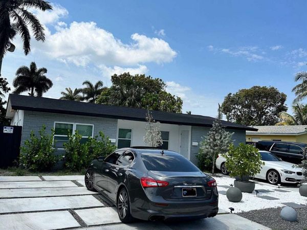 1010 SW 30th Street, Fort Lauderdale, FL 33315