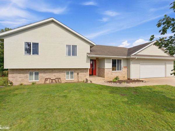 3118 116th Circle, Riverside, IA 52327