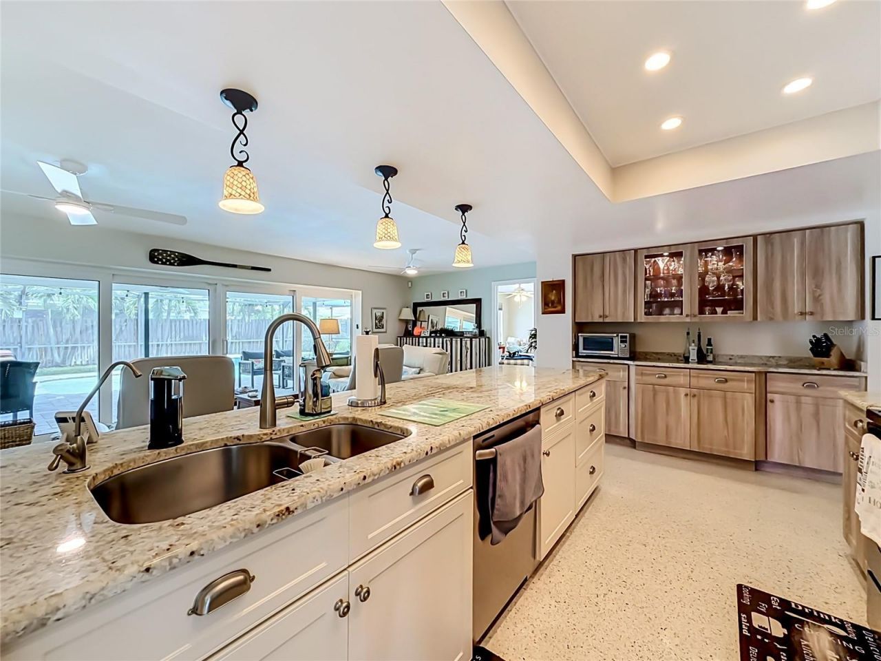 14515 Anchorage Circle, Seminole, FL 33776 Photo