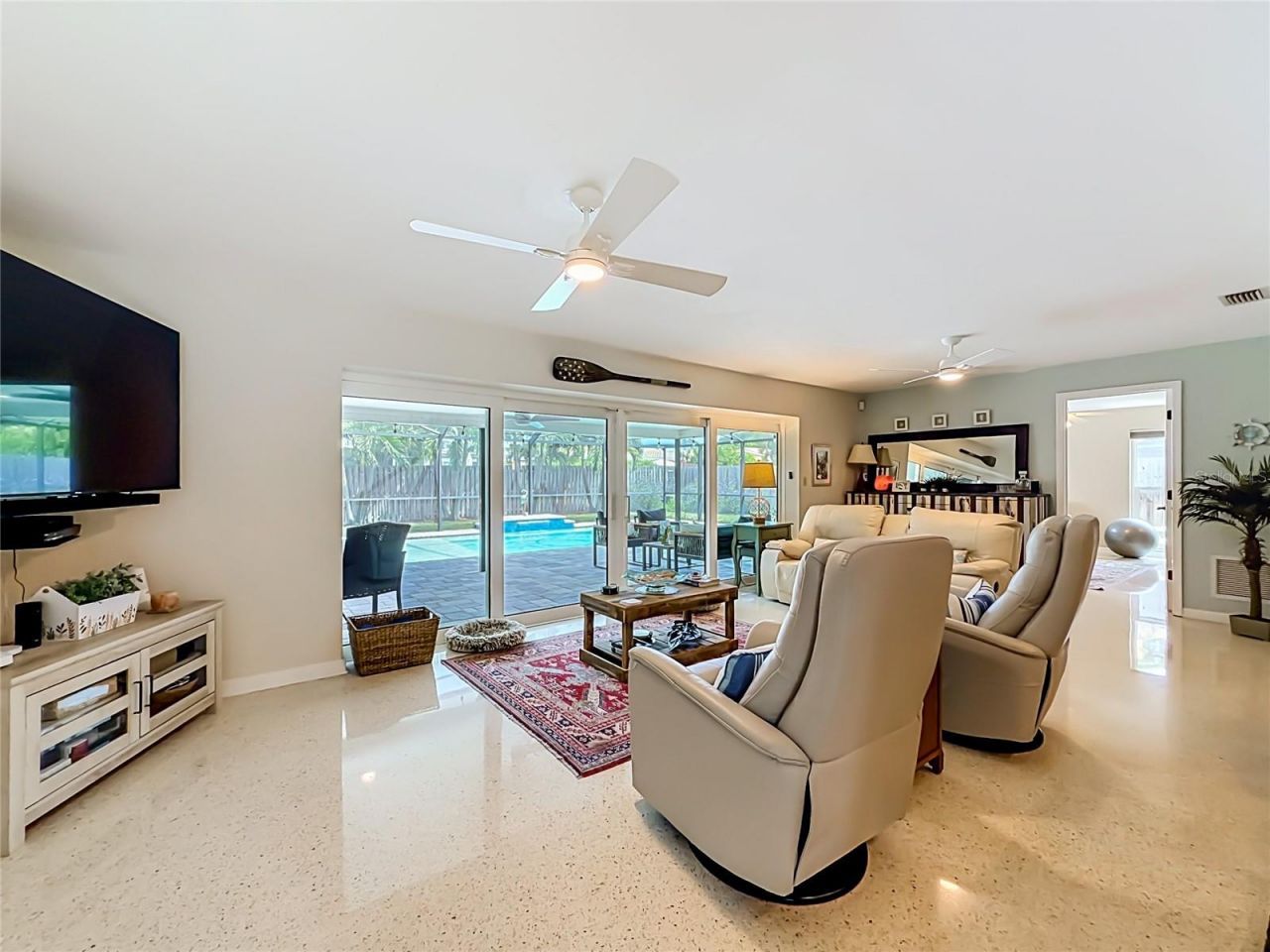 14515 Anchorage Circle, Seminole, FL 33776 Photo