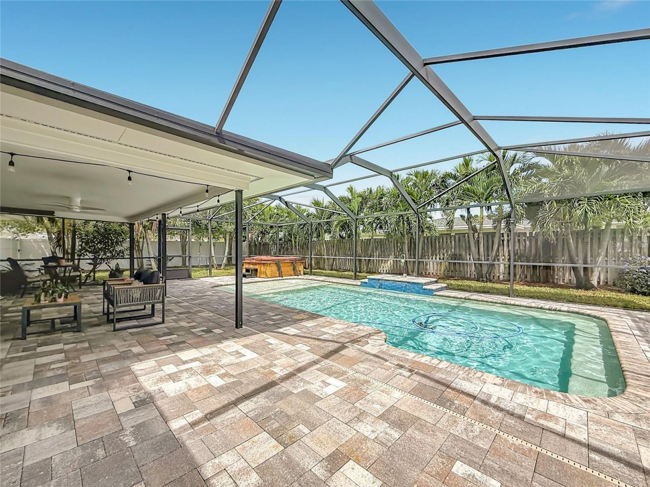 14515 Anchorage Circle, Seminole, FL 33776 Photo