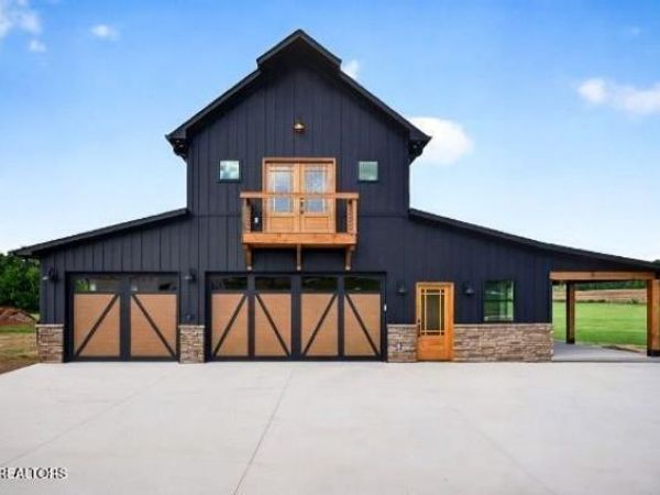 169 Cattlemans Drive, Sparta, TN 38583