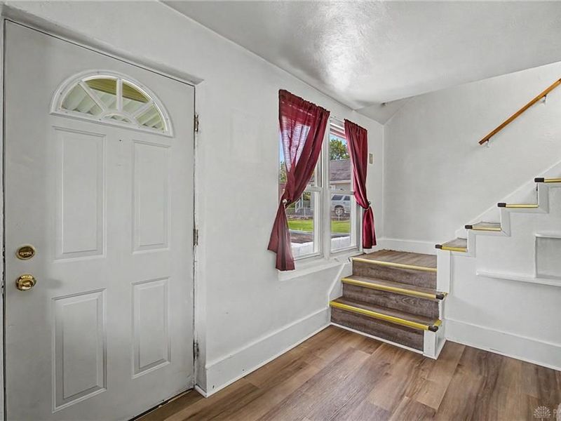 2204 Martin Avenue, Butler Township, OH 45414 Photo 9