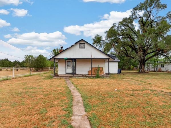 1320 N Caney Street, Copan, OK 74022