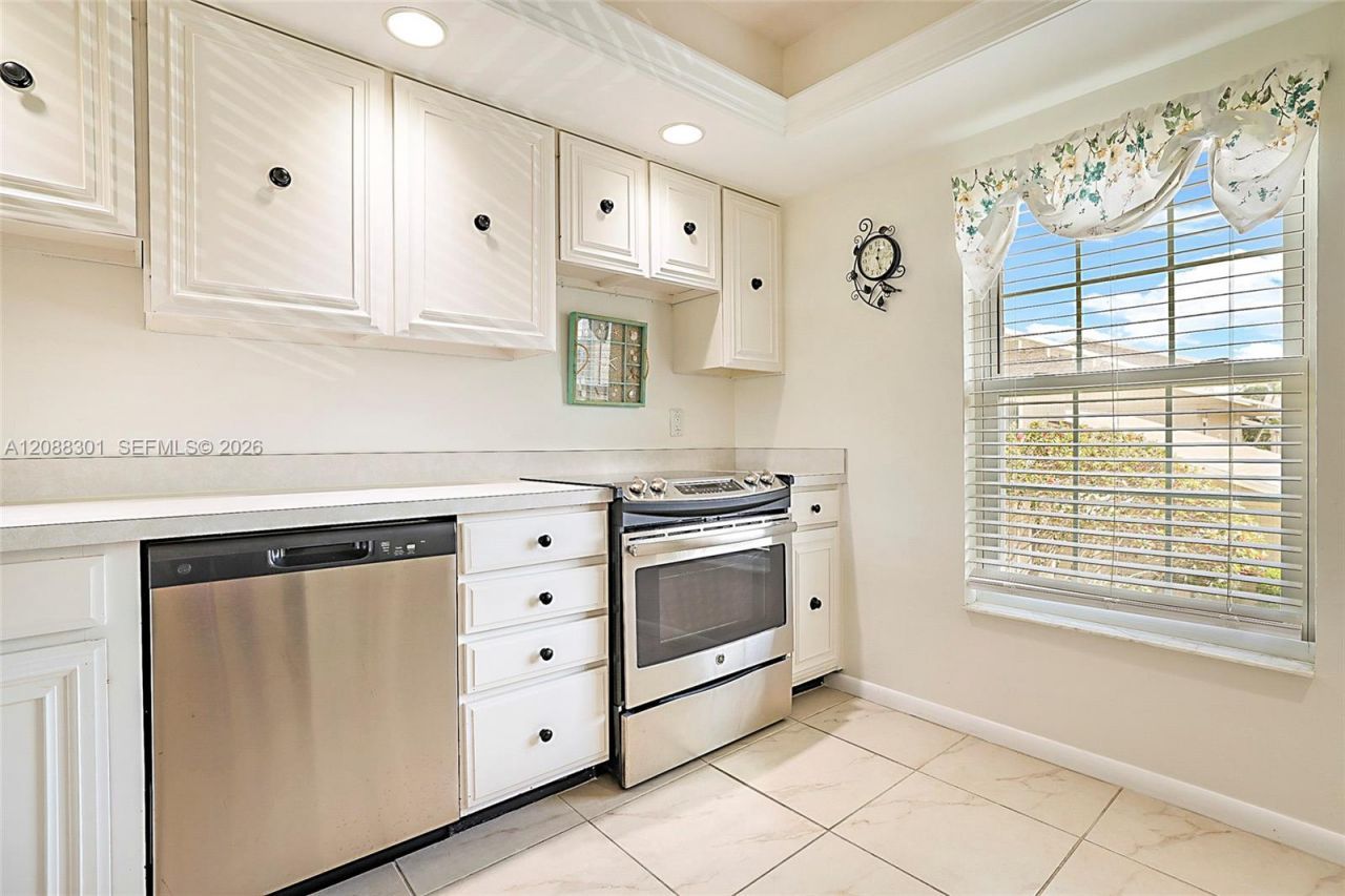 9219 SE Riverfront Ter, Unit G, Jupiter, FL 33469 Photo