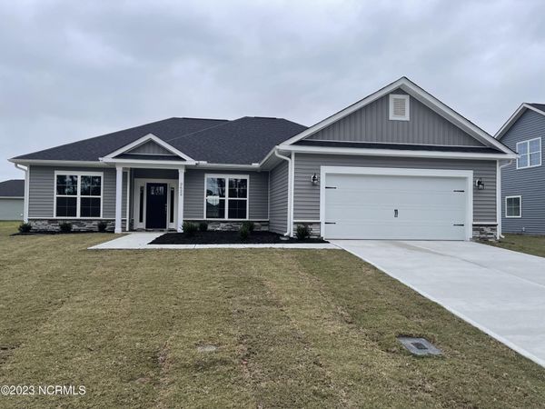 6117 Gondolier Drive , New Bern, NC 28560